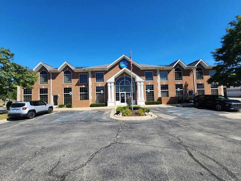 More Photos Of 47800 Gratiot Ave, Chesterfield Medical For Lease