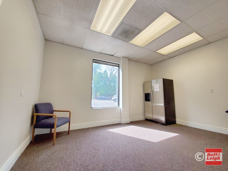 More Photos Of 1987 Wadsworth Blvd, Lakewood Office For Lease