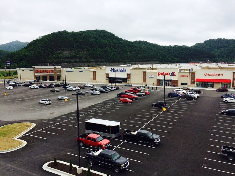 More Photos Of 130 Justice Way, Pikeville Freestanding For Lease