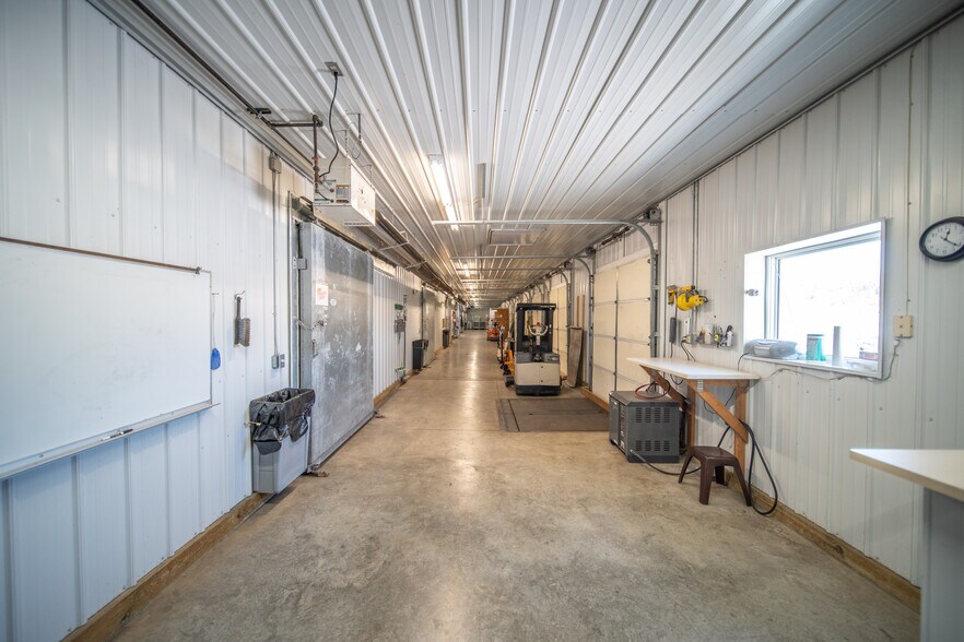More Photos Of 7447 Dresser Dr NE, Rochester Refrigeration Cold Storage For Sale