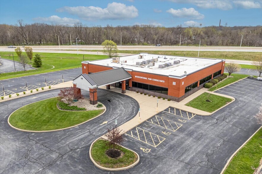 More Photos Of 3 Professional Dr, Alton Office For Lease