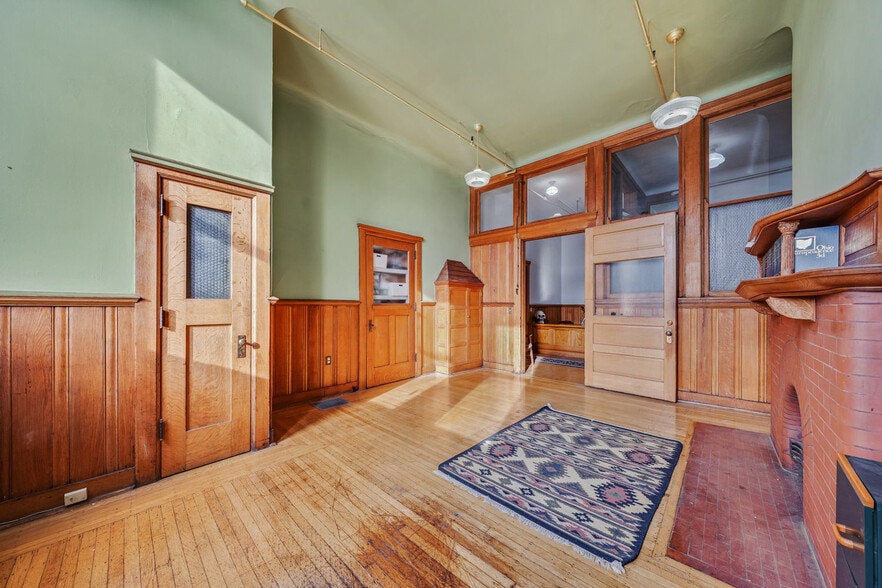 More Photos Of 4403 St Clair Ave, Cleveland Coworking Space