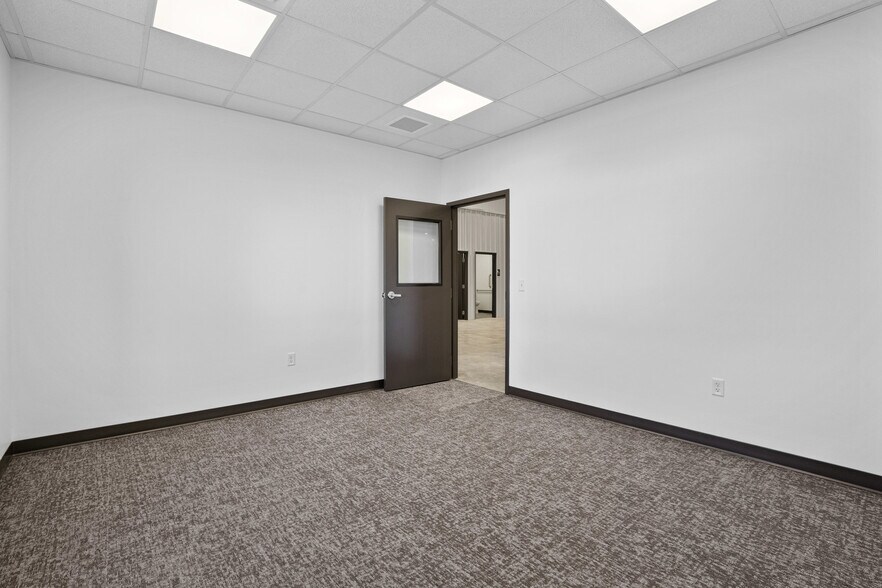 More Photos Of 6523 Music Rd, Eau Claire Manufacturing For Lease