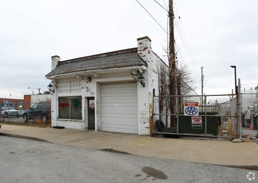 Primary Photo Of 617 E 16th St, Kansas City Auto Repair For Lease