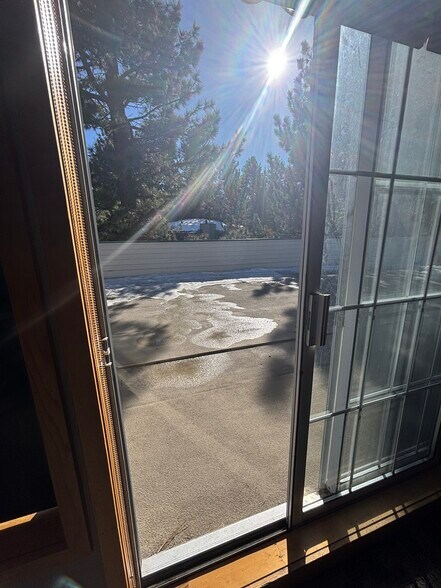 More Photos Of 306 Laurel Mountain Rd, Mammoth Lakes Office For Lease