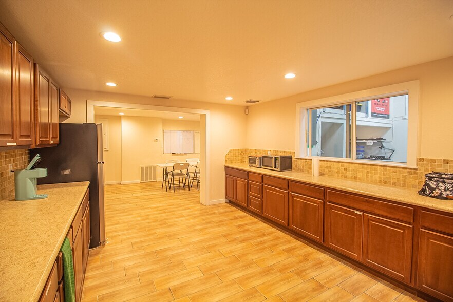 More Photos Of 8261 Burnt Store Rd, Punta Gorda Warehouse For Sale