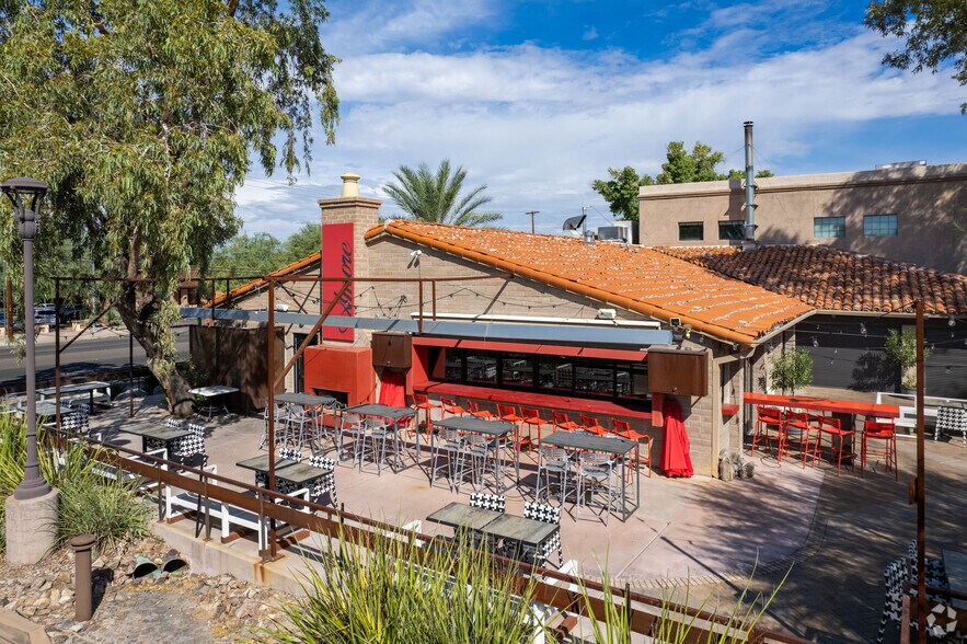 More Photos Of 2970 N Swan Rd, Tucson Unknown For Lease