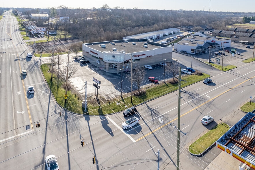 More Photos Of 7804 Cincinnati Dayton Rd, West Chester General Retail For Sale