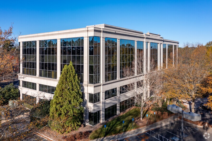 More Photos Of 3805 Crestwood Pky NW, Duluth Unknown For Lease