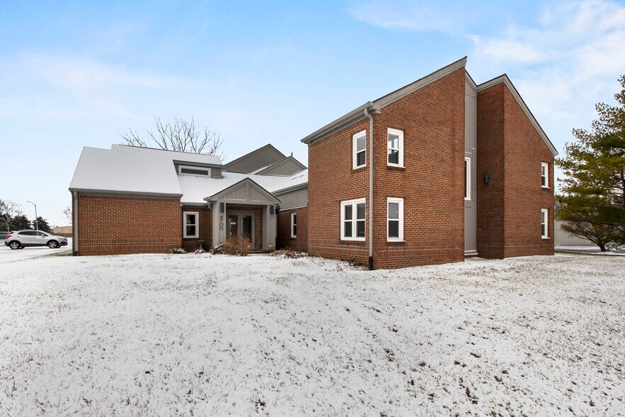 More Photos Of 4700 Northwest Plaza West Dr, Zionsville Loft Creative Space For Sale