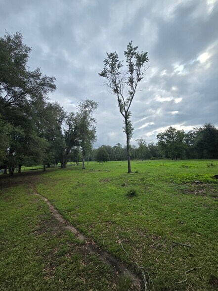 More Photos Of 325 SW Durham Way, Greenville Land For Sale