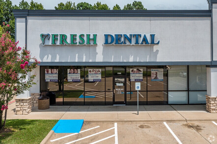 More Photos Of 3825 Highway 64 W, Tyler Unknown For Lease