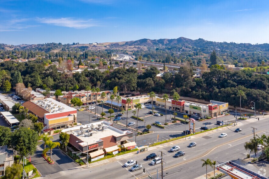 More Photos Of 134-150 N Grand Ave, West Covina General Retail For Lease