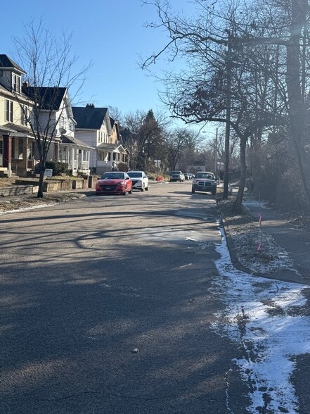 More Photos Of 2480 Deming Ave, Columbus Multifamily For Sale