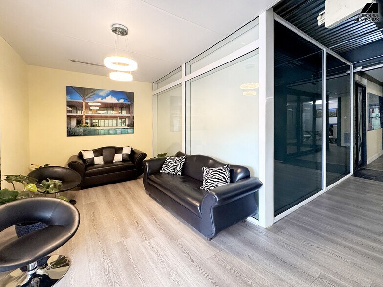 More Photos Of 290 W 78th Rd, Hialeah Warehouse For Sale