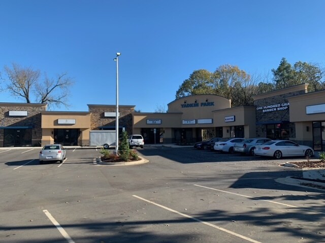 More Photos Of 5447 Yadkin Rd, Fayetteville Storefront For Lease