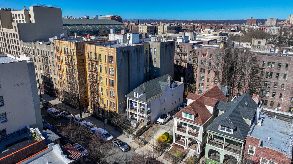 More Photos Of 2789 Morris Ave, Bronx Land For Sale