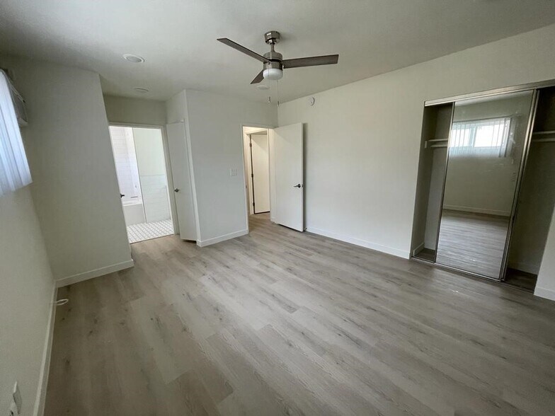 More Photos Of 553 N Flores St, Los Angeles Apartments For Sale