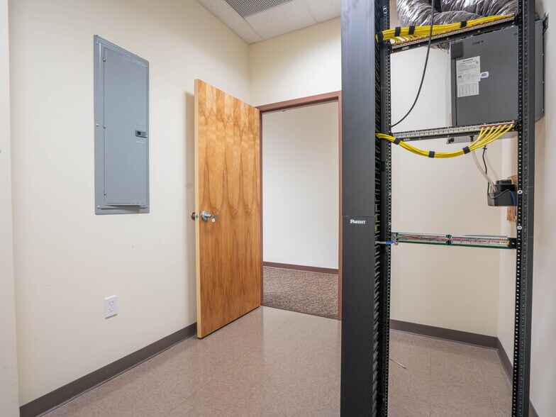 More Photos Of 245 Broadway, Schenectady Apartments For Lease