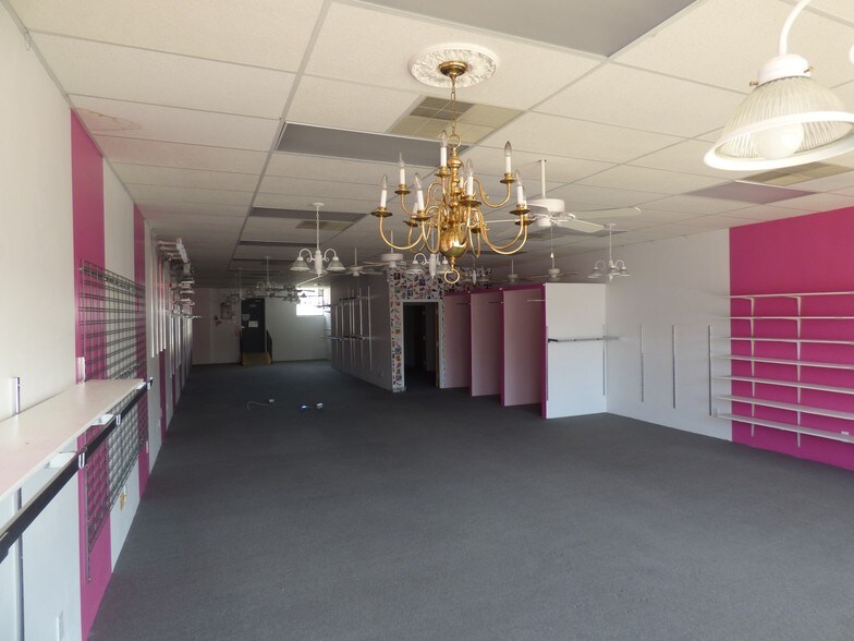 More Photos Of 3500-3508 Hampton Ave, Saint Louis General Retail For Lease