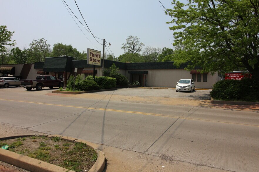 More Photos Of 3215-3223 Woodson Rd, Saint Louis Industrial For Lease