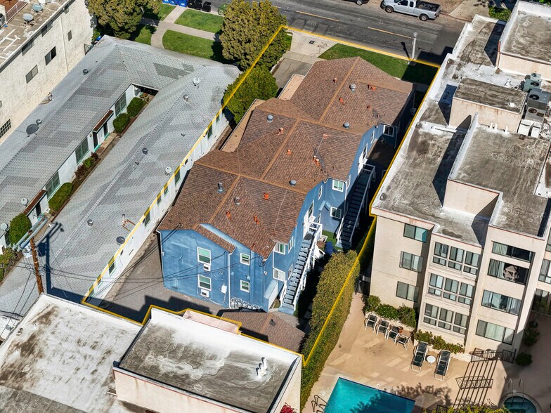 More Photos Of 14524-14530 Dickens St, Sherman Oaks Apartments For Sale