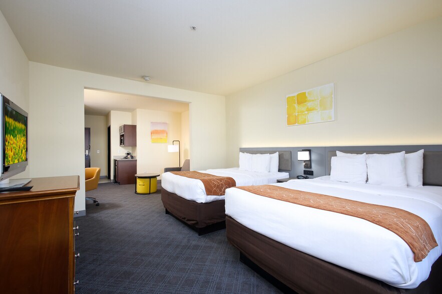 More Photos Of 1754 E Loop 1604, San Antonio Hotel For Sale