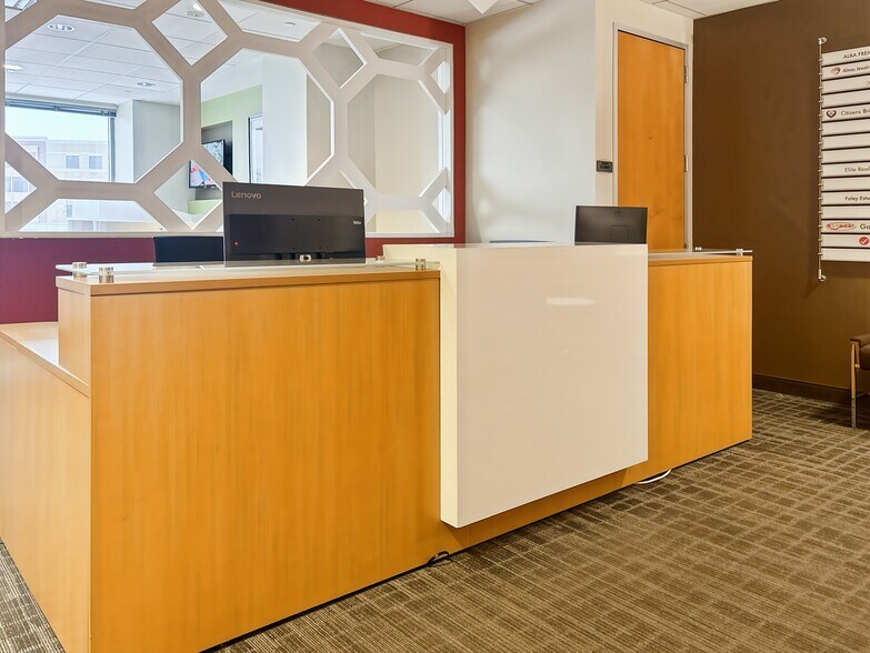 More Photos Of 1333 Burr Ridge Pky, Burr Ridge Coworking Space