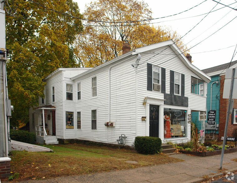 More Photos Of 774-776 S Main St, Plantsville Storefront Retail Office For Lease