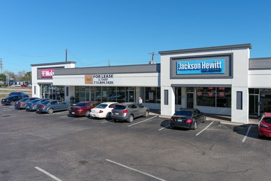 More Photos Of 5100-5198 Avenue H, Rosenberg Unknown For Lease