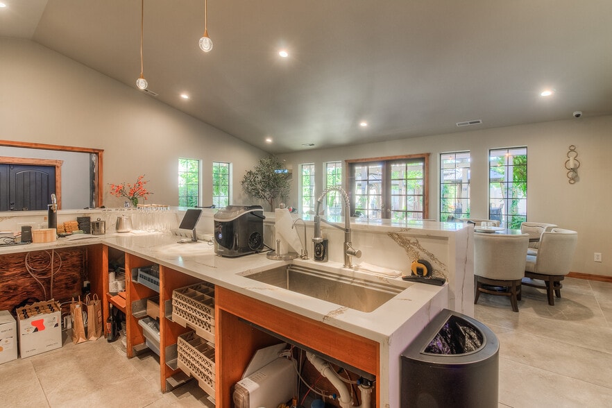 More Photos Of 590 Merlot Dr, Prosser Industrial For Sale