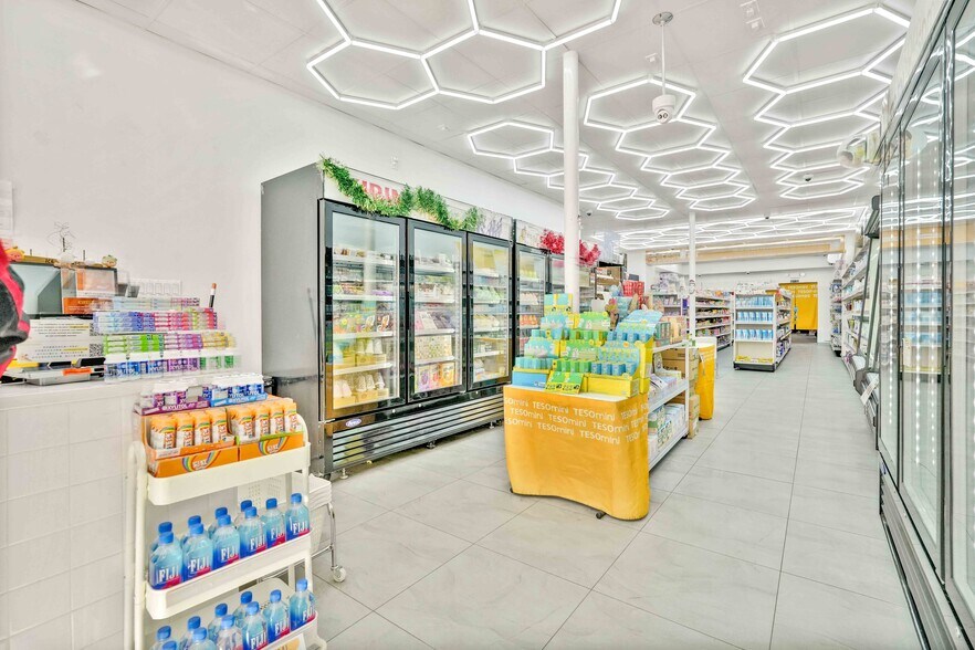 More Photos Of 36-17 30th Ave, Astoria Storefront Retail Residential For Lease