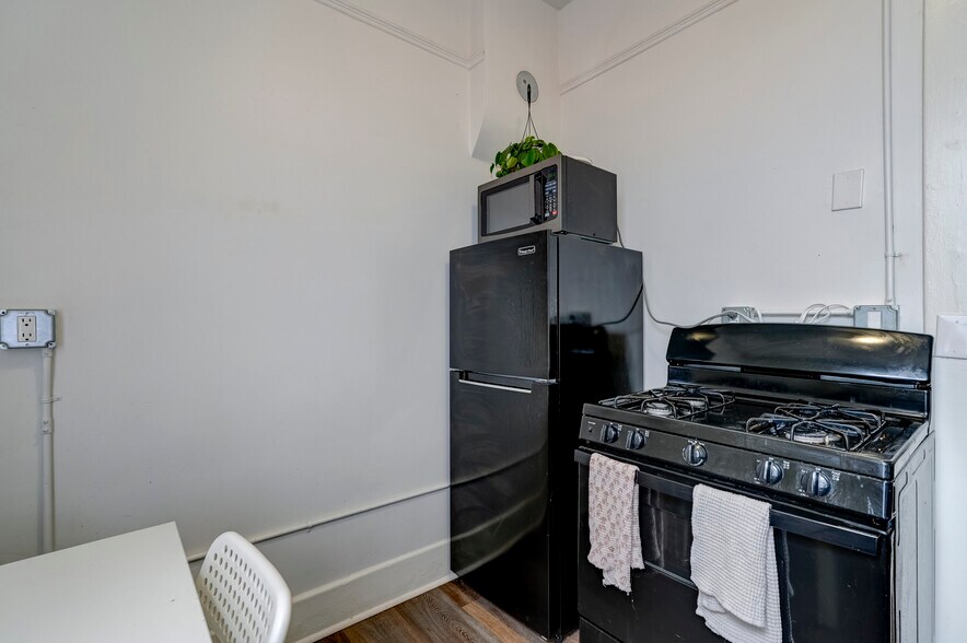 More Photos Of 215 E Willis St, Prescott Apartments For Sale