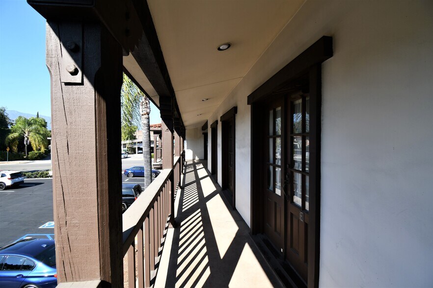 More Photos Of 2135 Huntington Dr, San Marino Office For Lease