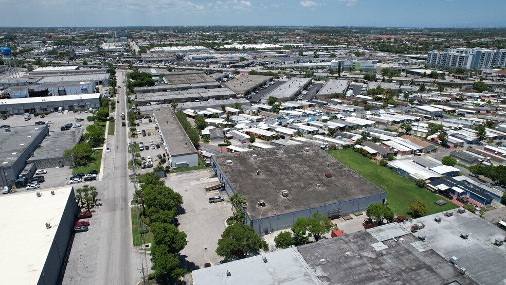More Photos Of 8007-8115 NW 74th Ave, Miami Warehouse For Lease