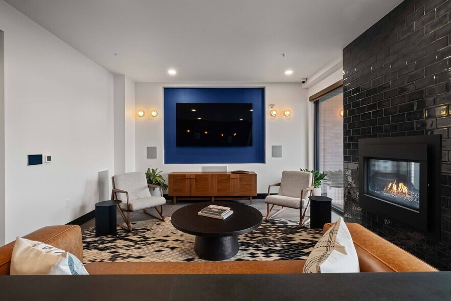 More Photos Of 104 12th Ave, Seattle Apartments For Lease