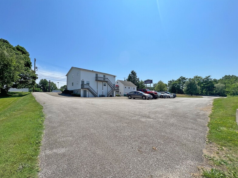 More Photos Of 4546 W Ridge Road, Erie Office For Sale
