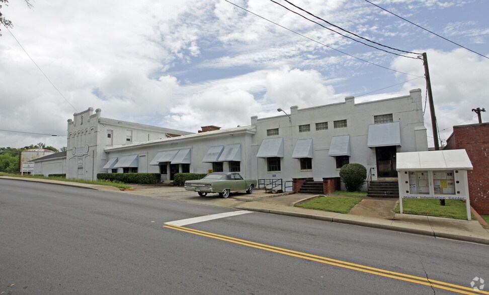 More Photos Of 21-23 N Main St, Startex Light Manufacturing For Lease