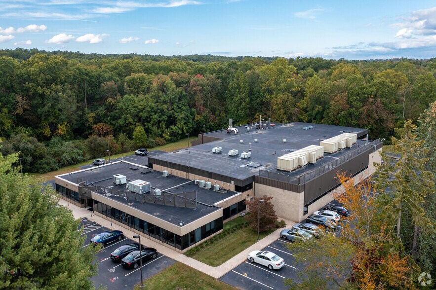 More Photos Of 15 Commercial St, Branford Research And Development For Sale