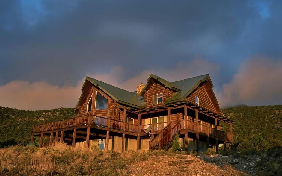 More Photos Of 23886 6450, Cedar City Specialty For Sale