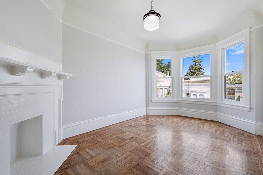 More Photos Of 733-743 Waller St, San Francisco Apartments For Sale