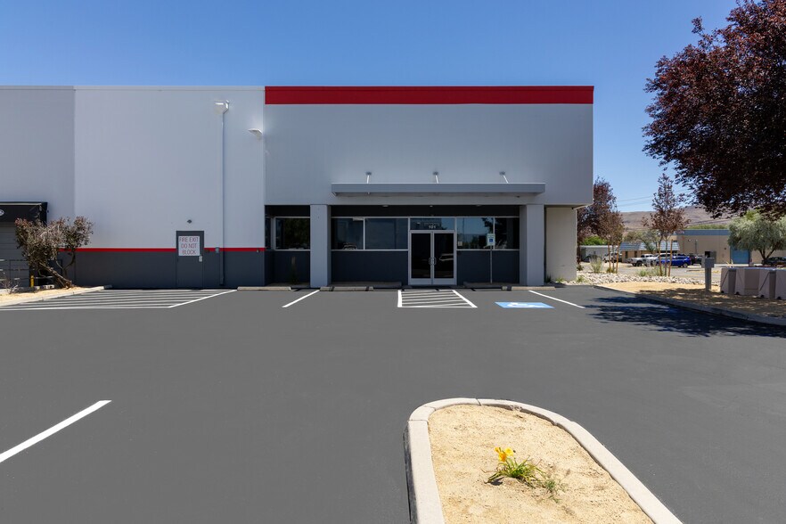 More Photos Of 120 Greg St, Sparks Unknown For Lease