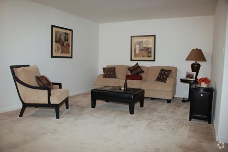 More Photos Of 10000 Greenside Dr, Cockeysville Apartments For Lease