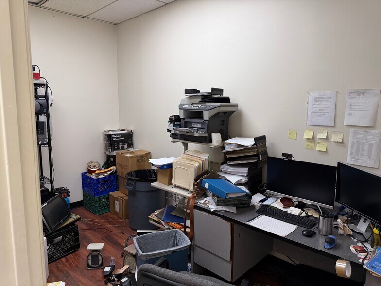 More Photos Of 42-46 Lafayette Ave, Suffern Freestanding For Lease