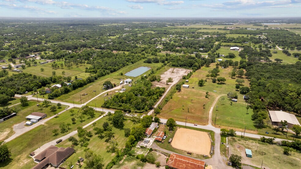More Photos Of 1403 Algoa Friendswood Rd, Alvin Land For Sale