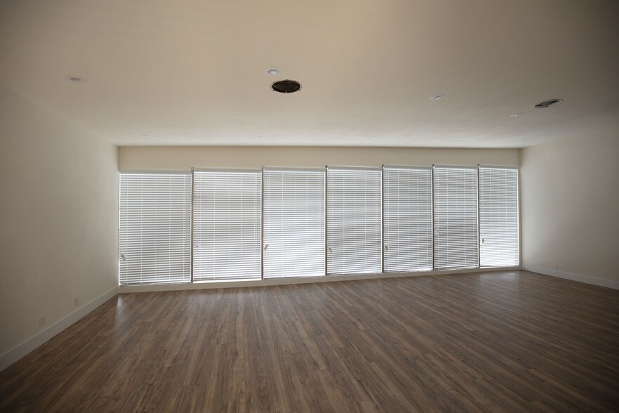 More Photos Of 2008 W Carson St, Torrance Medical For Sale