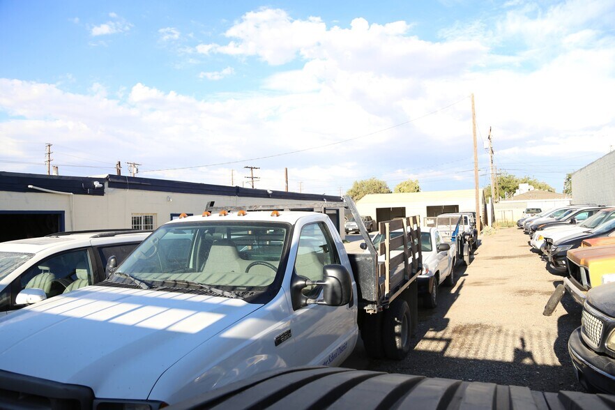 More Photos Of , Lancaster General Retail For Sale