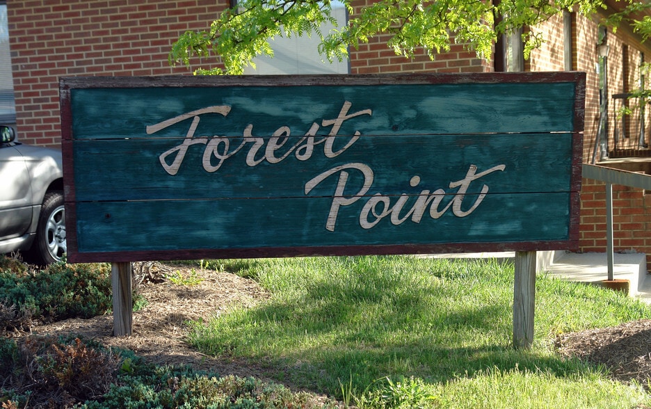 More Photos Of 9304-9306 Forest Point Cir, Manassas Medical For Lease