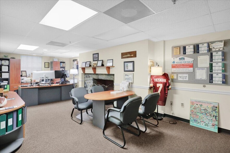 More Photos Of 213 N 5th St, Reading Office For Lease