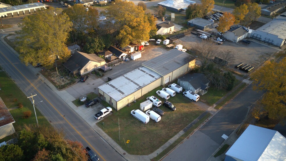 Primary Photo Of 1010-1014 E White St, Rock Hill Warehouse For Sale